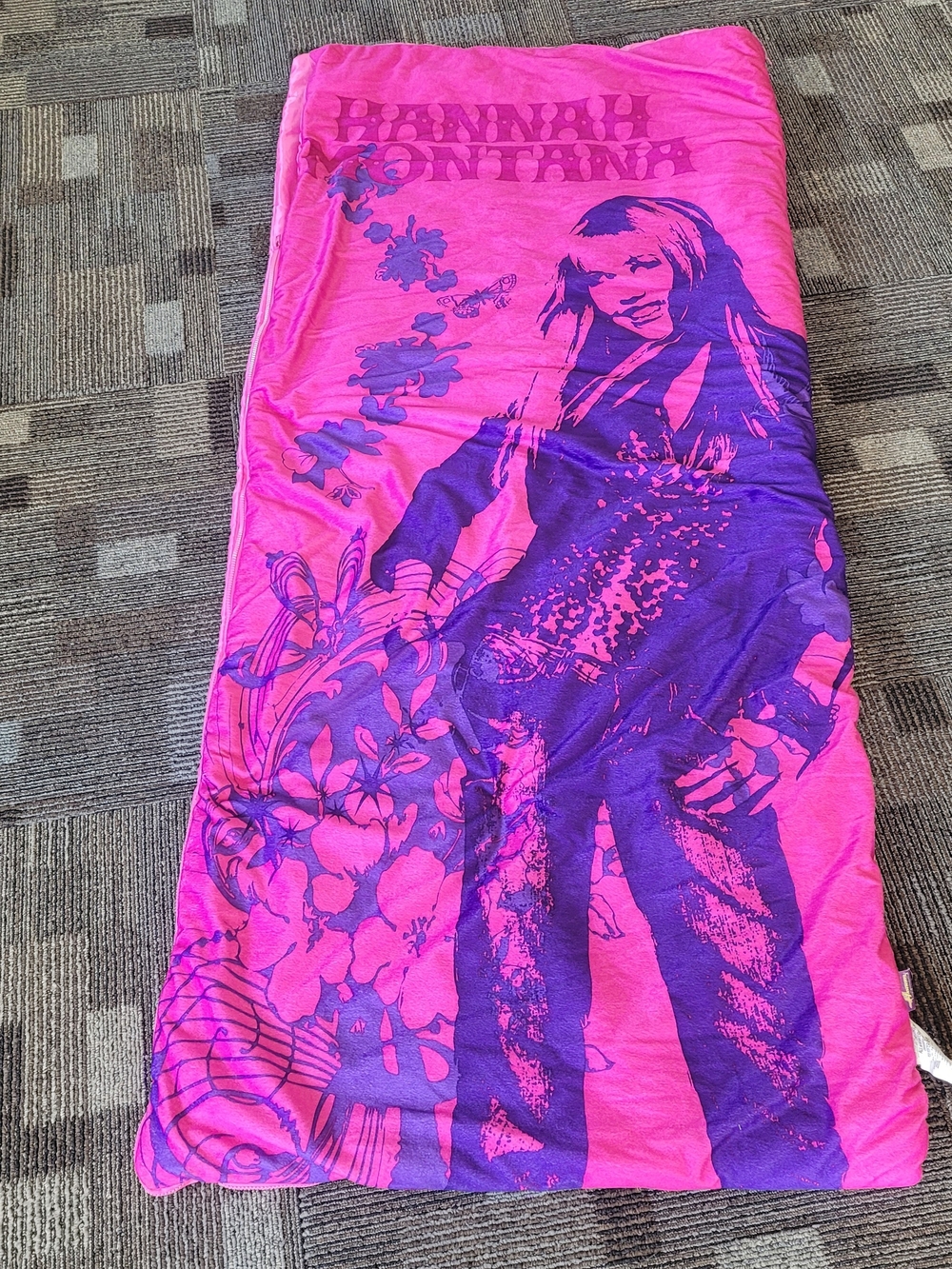 vintage Y2K Disney Hannah Montana (Miley Cyrus) Sleeping Bag